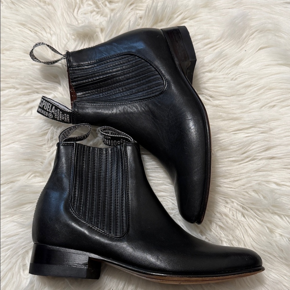 Black Pull-On Lara Ankle Boots